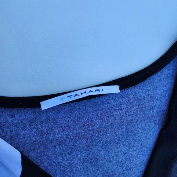 T Tahari Womens Sheath Knee Length Dress Blue Red Black Floral Stretch Zip Sz S - Picture 11 of 11